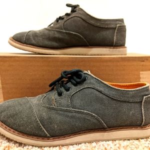 Toms Laced Oxford shoes for boys size 3